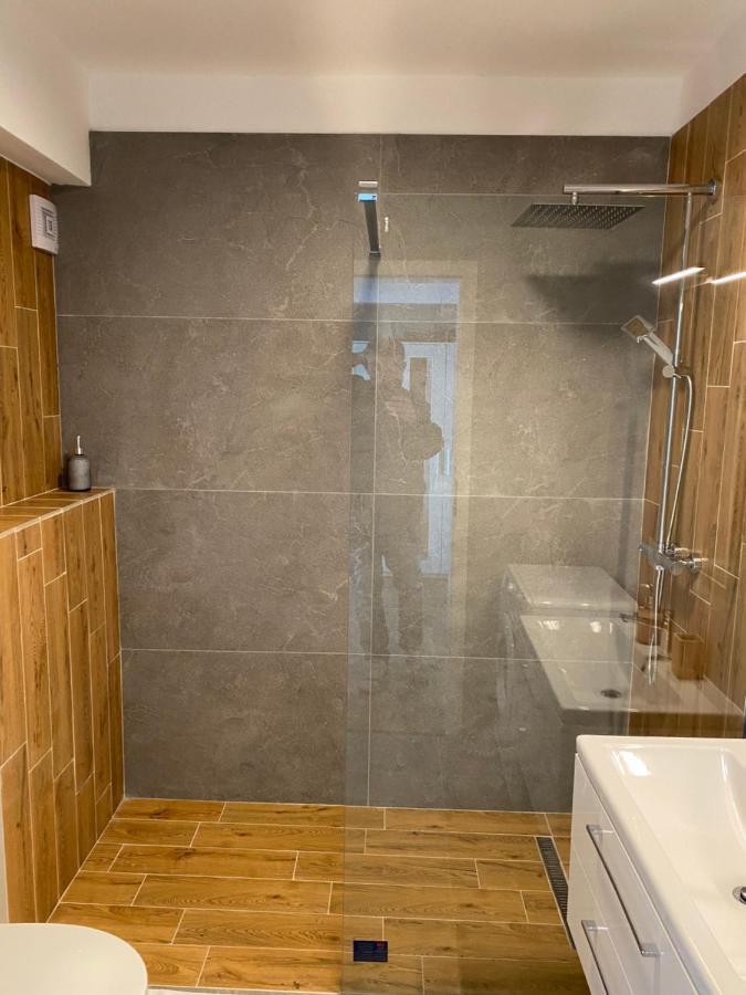 Flamingo Suites Oradea Eksteriør billede